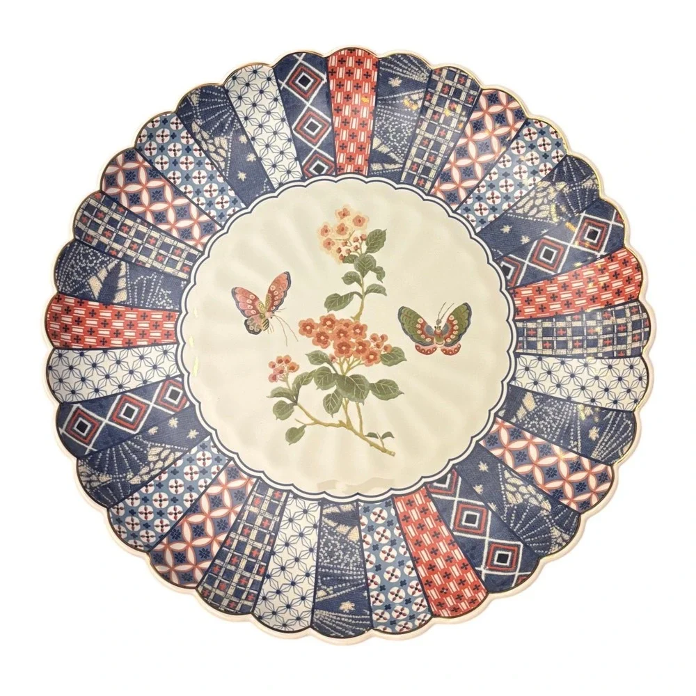 Williams Sonoma | Akino Dinner Plates | Set of 4 | Scalloped | NEW